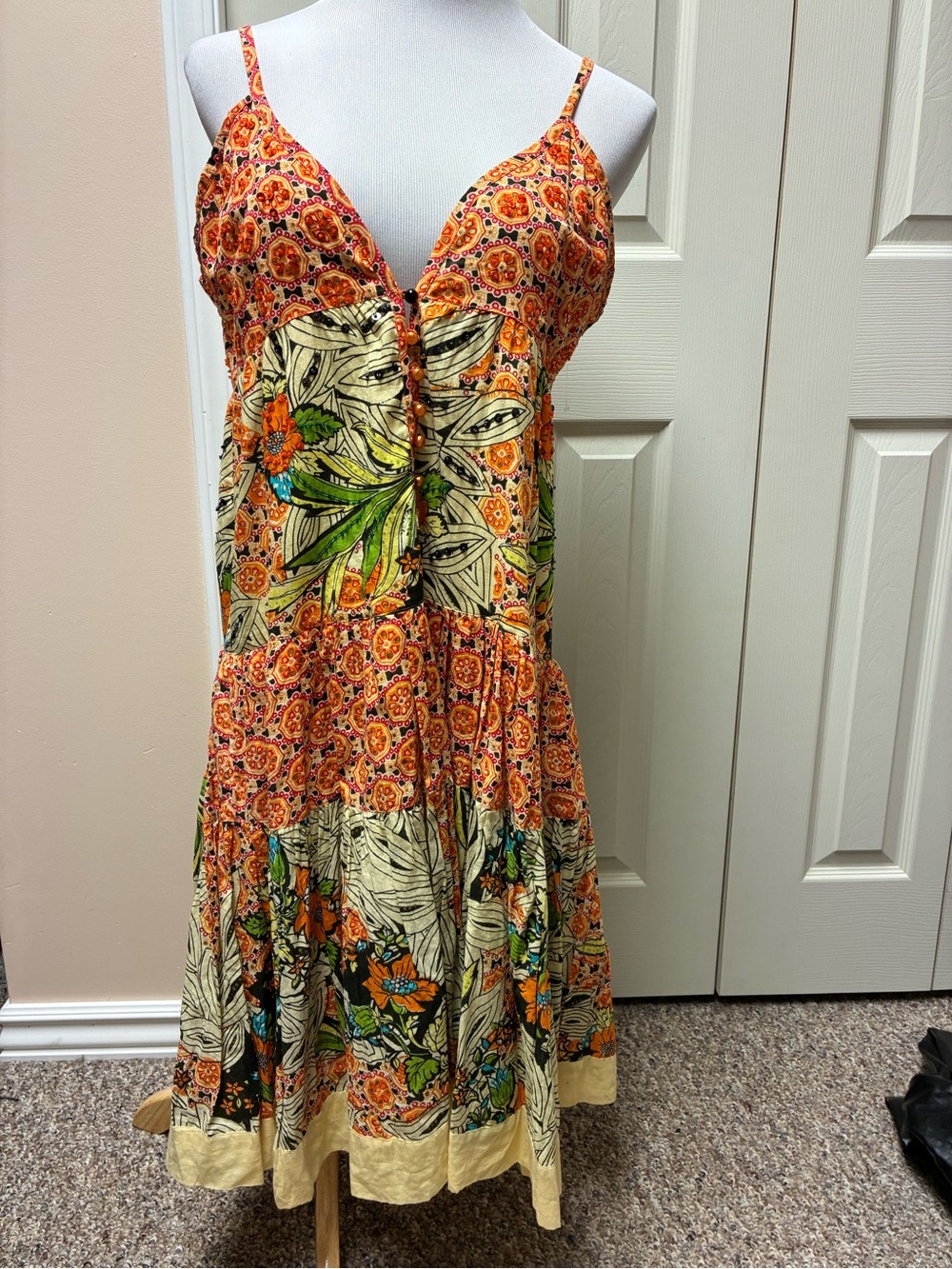 Chaney by Anthropology Size Medium  Floral Tiered Midi Dress